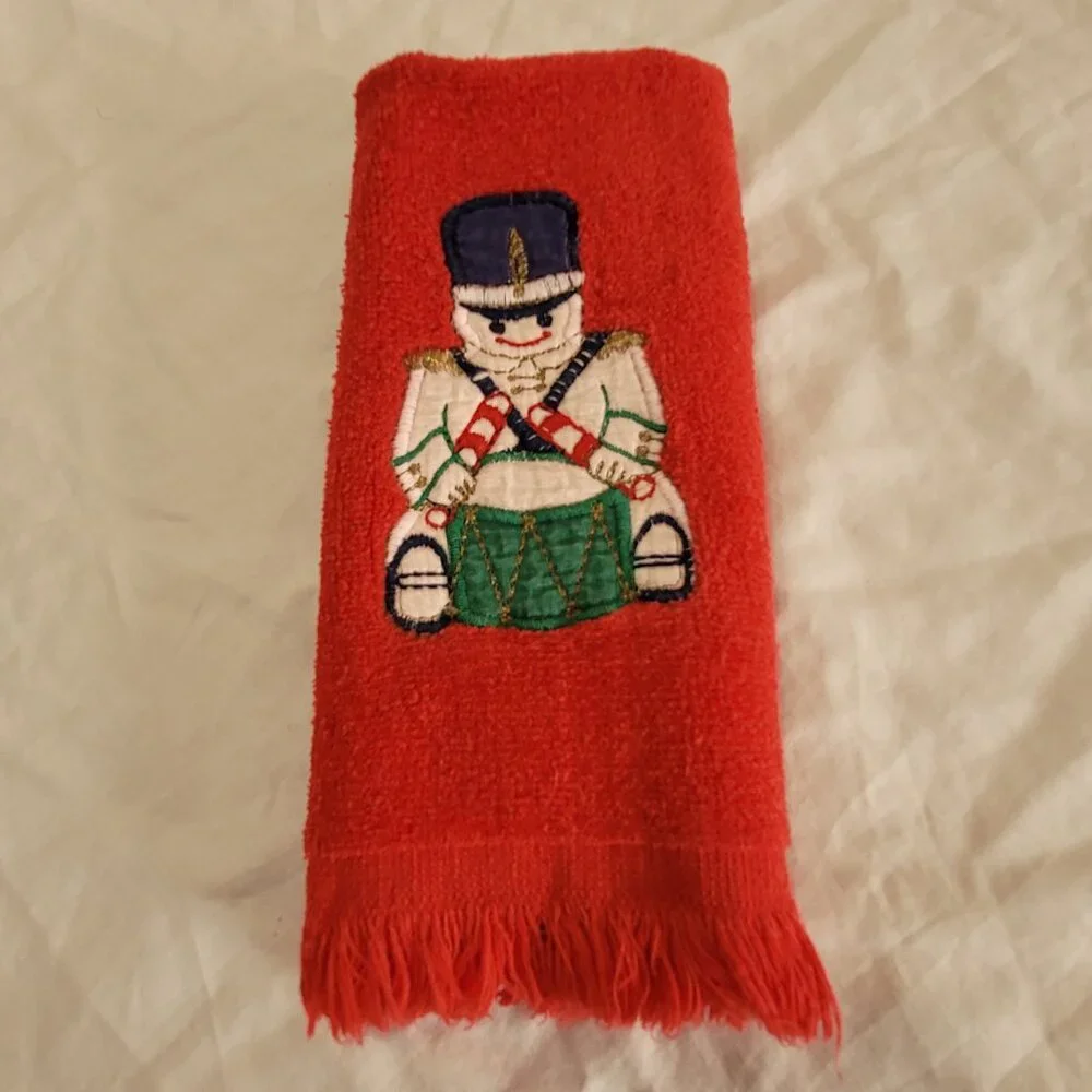 Drummer Soldier Boy Red Hand Towel Vintage Christmas Fringe Stitched on Design